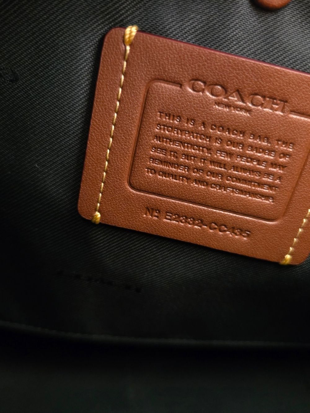 Coach Cary Amazon Green Pebble Leather Shoulder Bag Crossbody - Picture 11 of 12